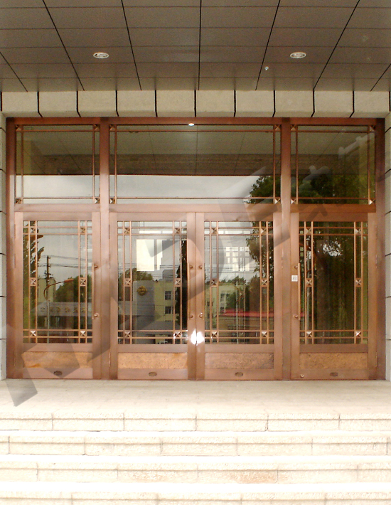 哈尔滨轴承厂玻璃铜门